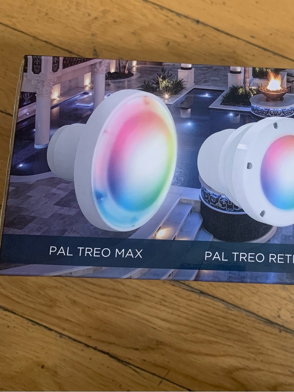 Treo Max LED Pool Light - White (Multicolor)
